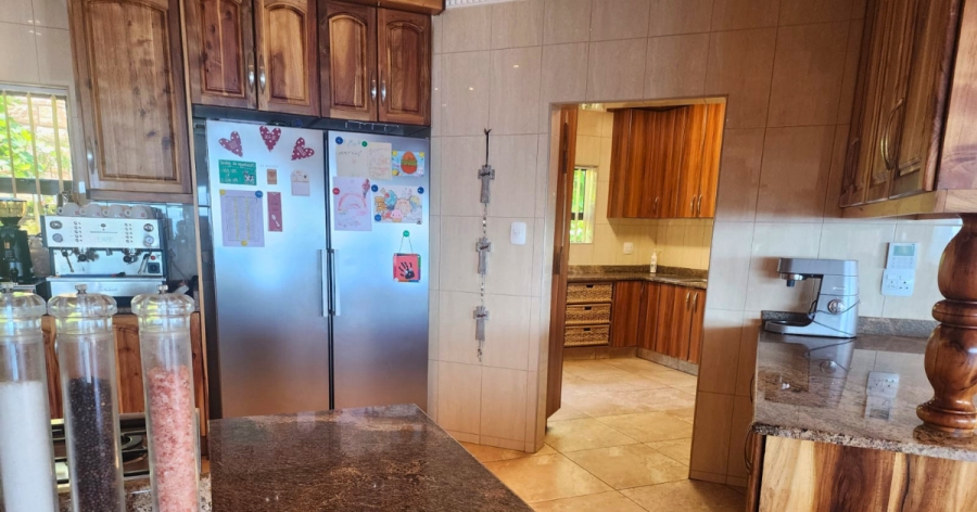 4 Bedroom Property for Sale in Mossel Bay Central Western Cape